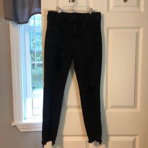 American Eagle High Rise Destroyed Black Jegging